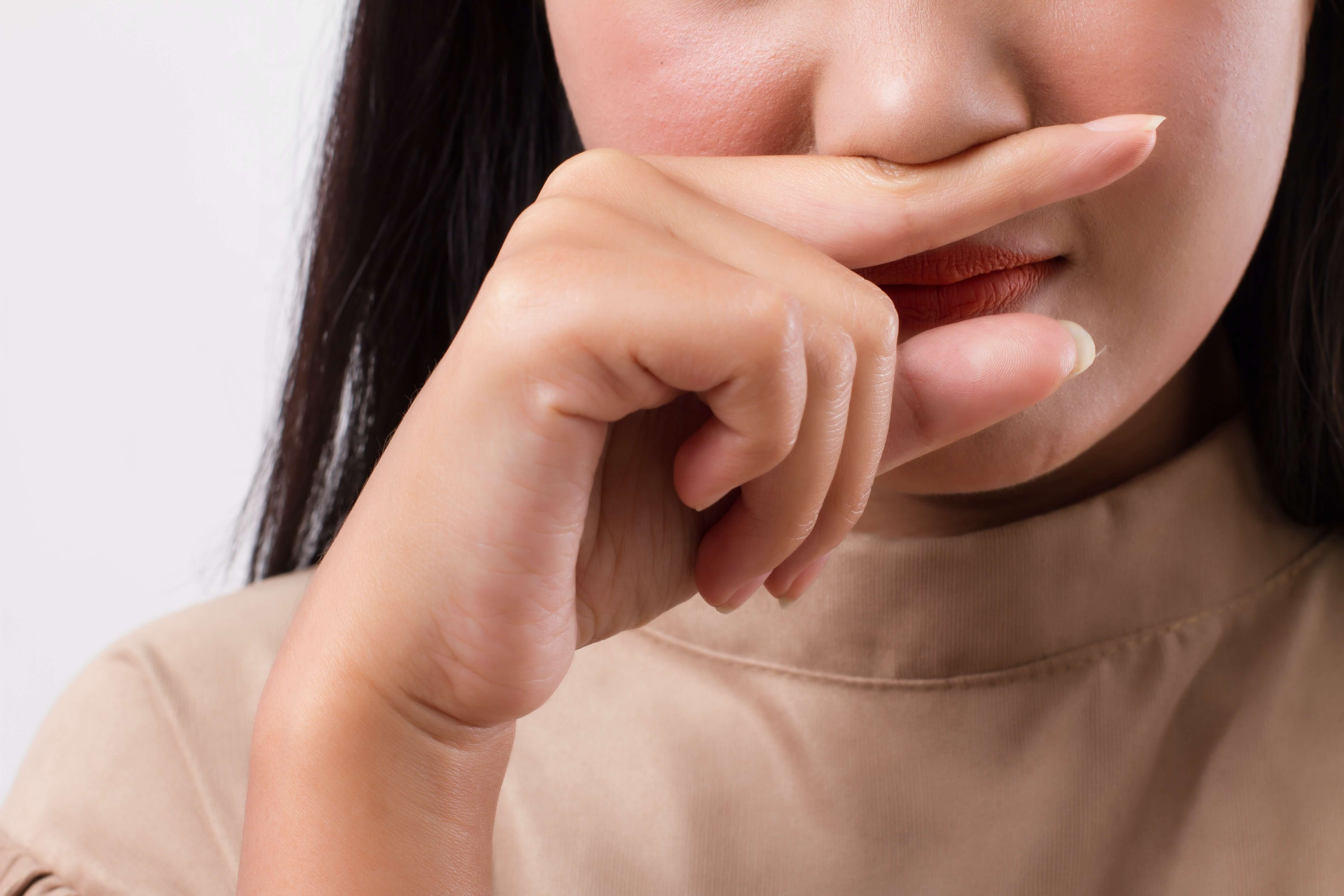Как убрать покраснение носа после насморка?