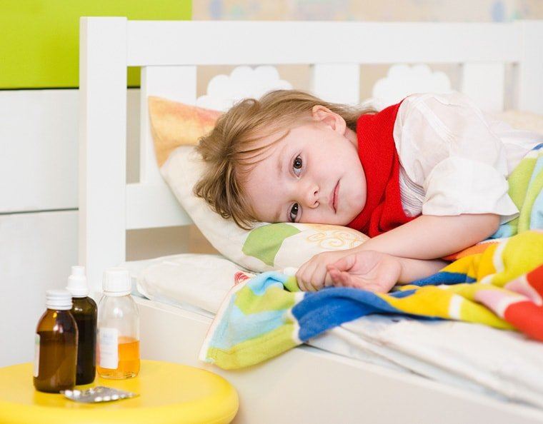 Особый подход: как помочь ребенку при простуде и гриппе