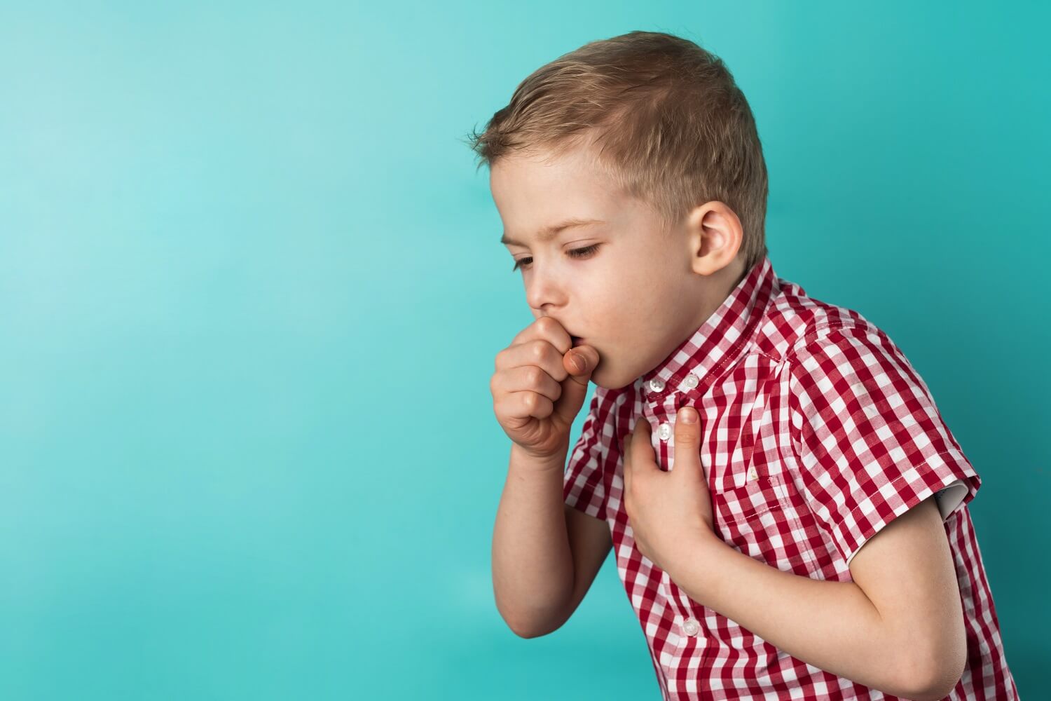 Длительный кашель у ребенка | Клиника Фэнтези