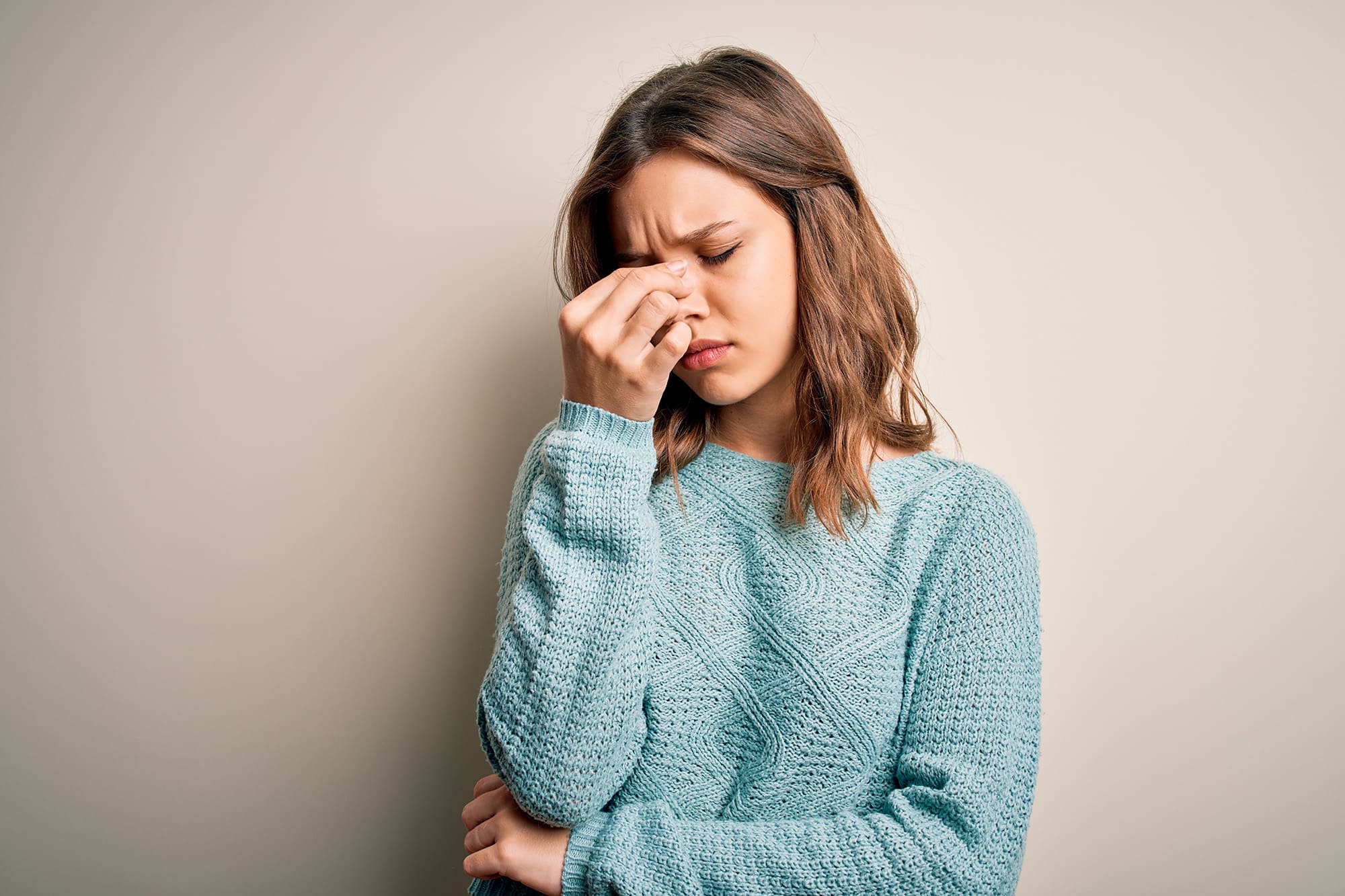 Все проблемы от насморка: почему болит нос внутри и что с этим делать